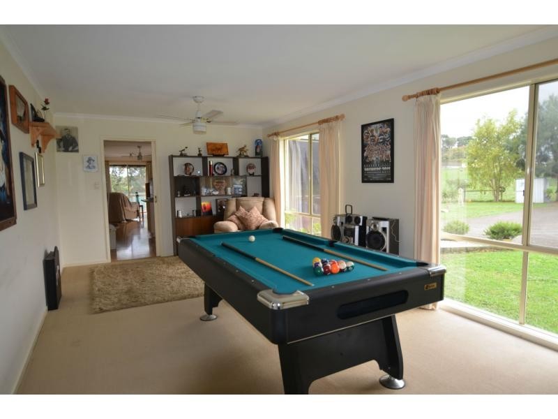 45 Follett Drive, Nyora VIC 3987