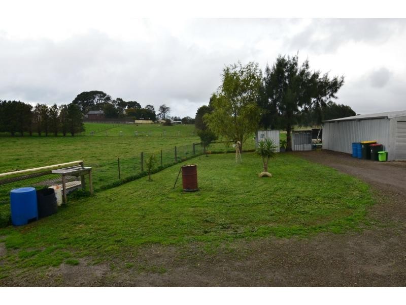 45 Follett Drive, Nyora VIC 3987