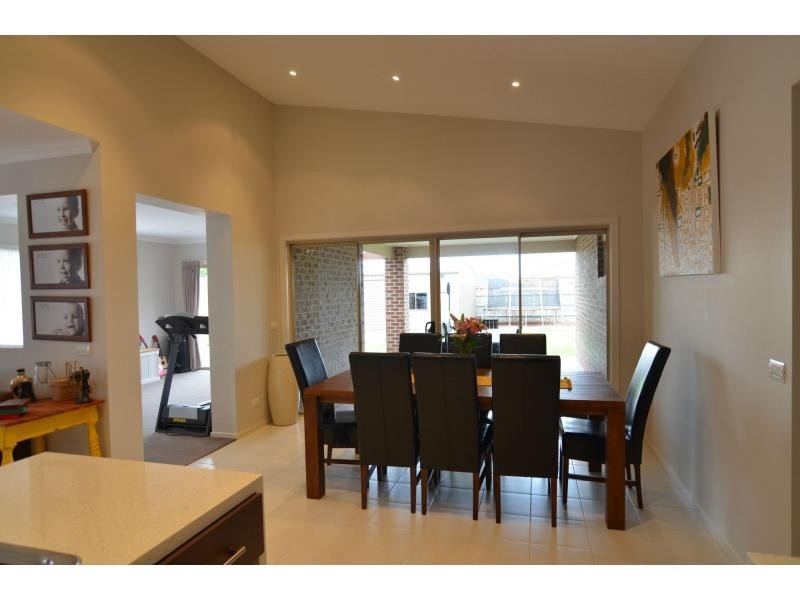 6 Grange Court, Koo Wee Rup VIC 3981