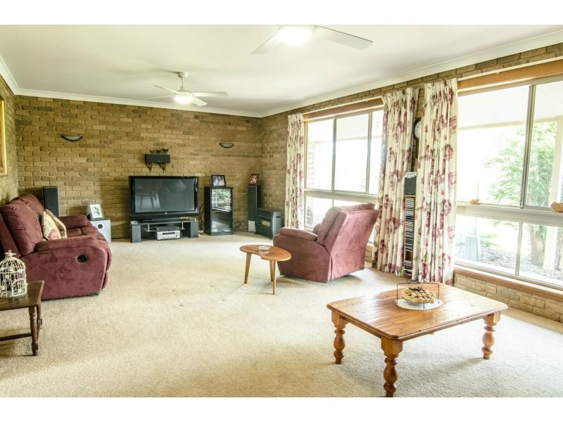 290 Main Drain Road, Koo Wee Rup VIC 3981