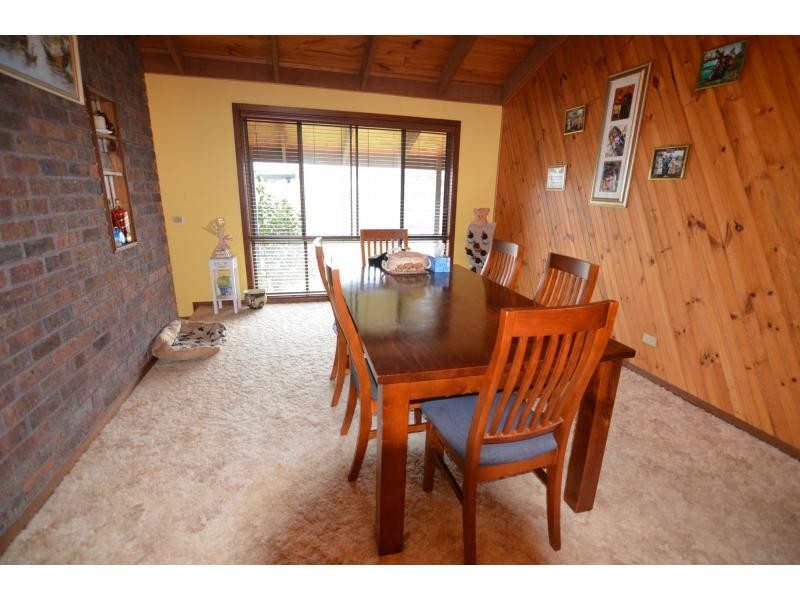 3 Quinny Street, Koo Wee Rup VIC 3981