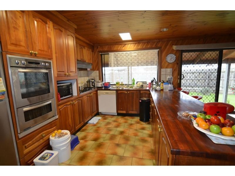 3 Quinny Street, Koo Wee Rup VIC 3981