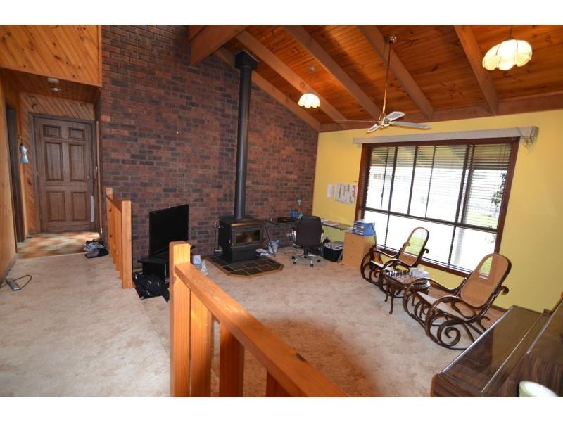 3 Quinny Street, Koo Wee Rup VIC 3981