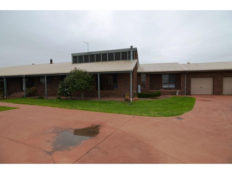 3 Quinny Street, Koo Wee Rup VIC 3981