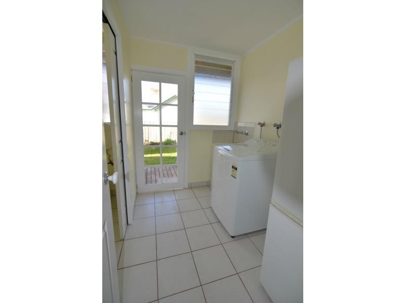24 Roseberry Street, Lang Lang VIC 3984