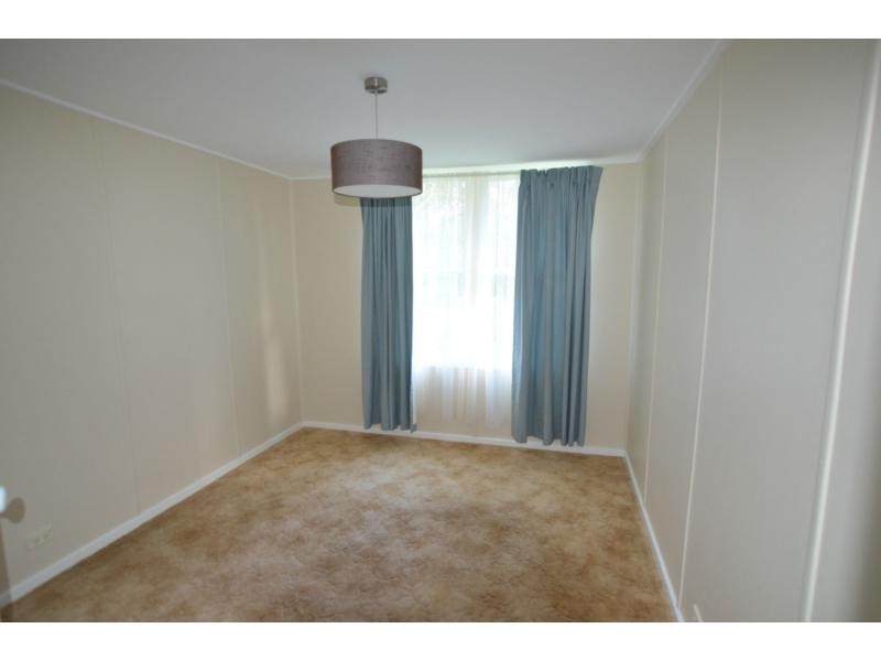 24 Roseberry Street, Lang Lang VIC 3984