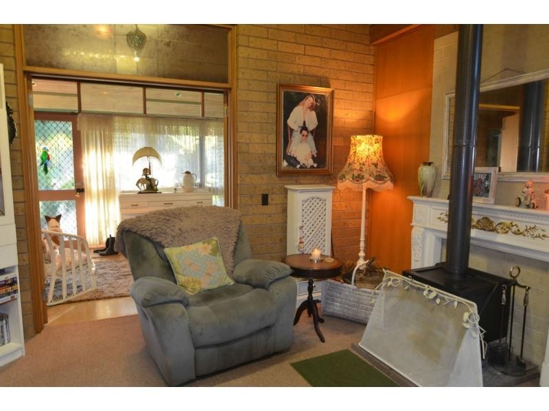 1 Roseberry Street, Lang Lang VIC 3984