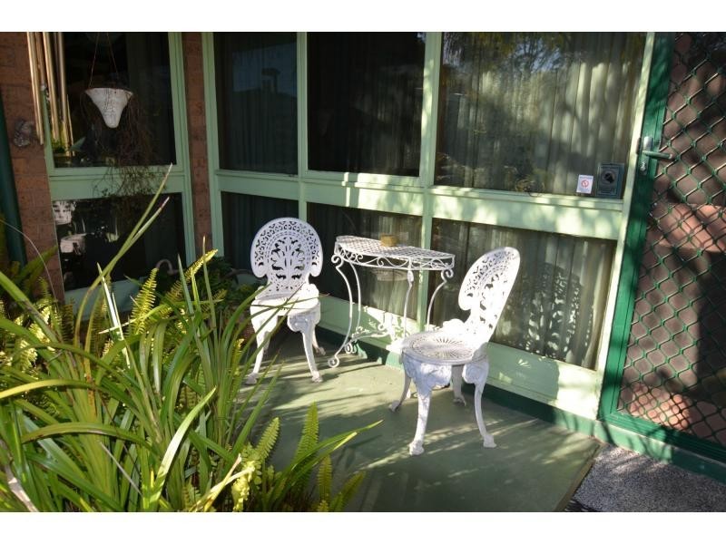 1 Roseberry Street, Lang Lang VIC 3984