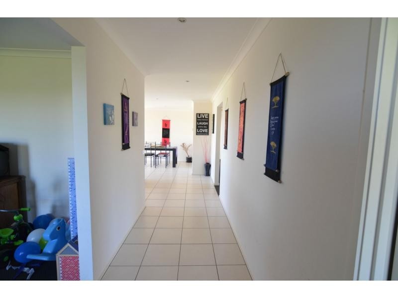 18 Anna Close, Nyora VIC 3987