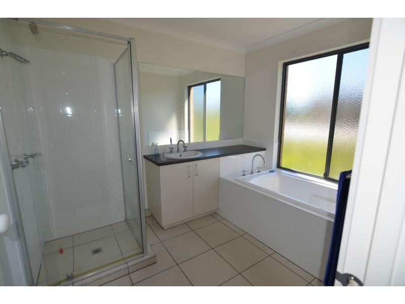 18 Anna Close, Nyora VIC 3987