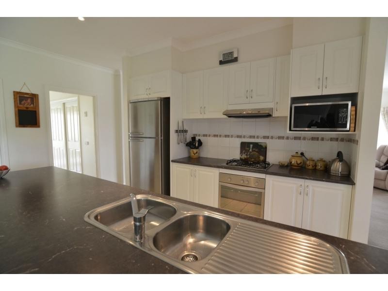 11 Ian Court, Nyora VIC 3987