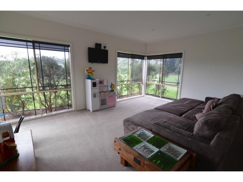 11 Ian Court, Nyora VIC 3987