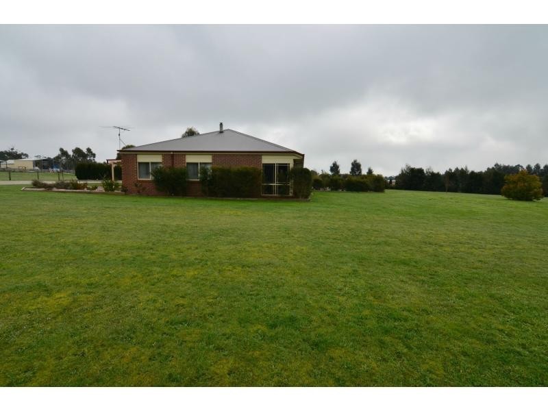 11 Ian Court, Nyora VIC 3987