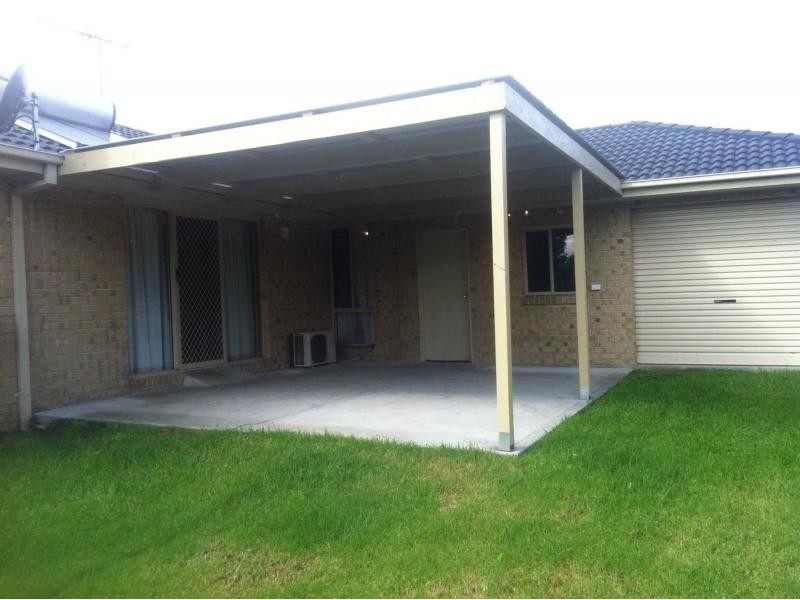 3/8a Henry Street, Koo Wee Rup VIC 3981