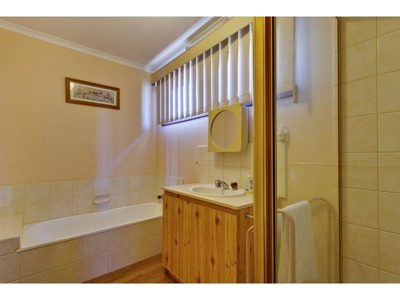8 Panorama Drive, San Remo VIC 3925