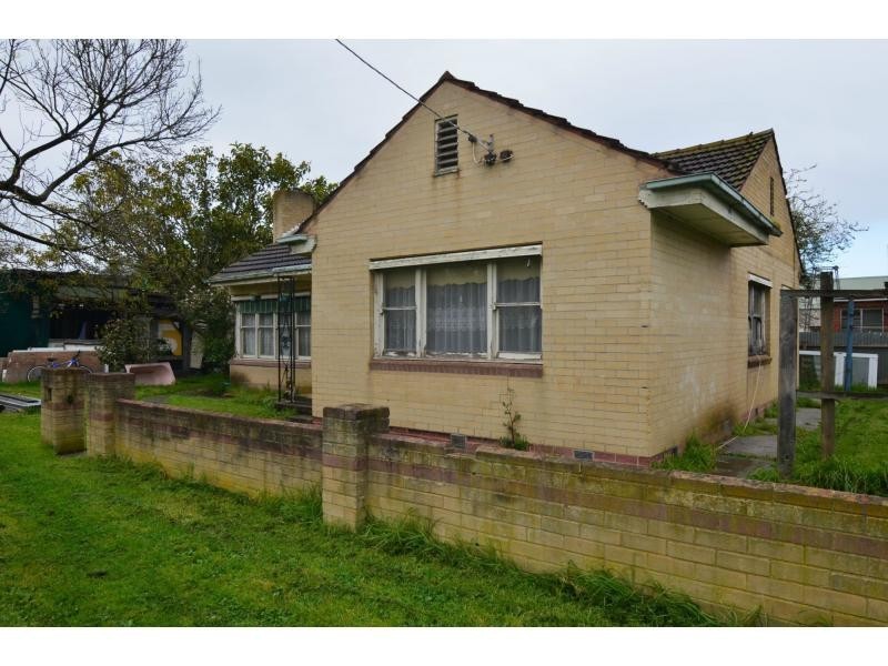 38 Westernport Road, Lang Lang VIC 3984