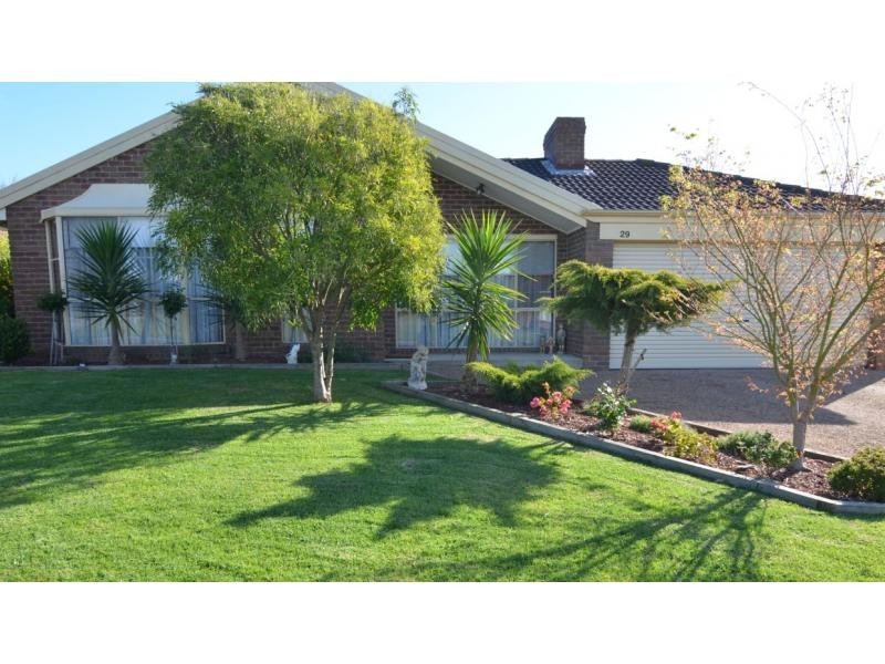 29 James Street, Lang Lang VIC 3984