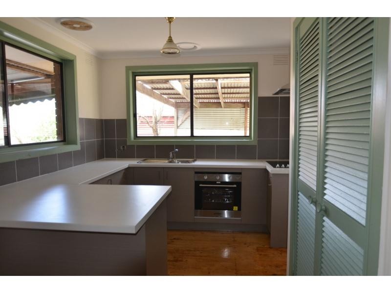 19 Station Street, Lang Lang VIC 3984