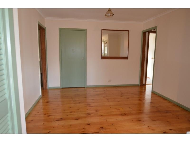 19 Station Street, Lang Lang VIC 3984