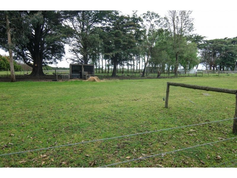 120 Island Road, Koo Wee Rup VIC 3981