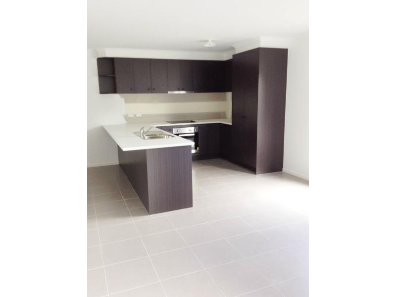 Unit 1/37 Henry Street, Koo Wee Rup VIC 3981