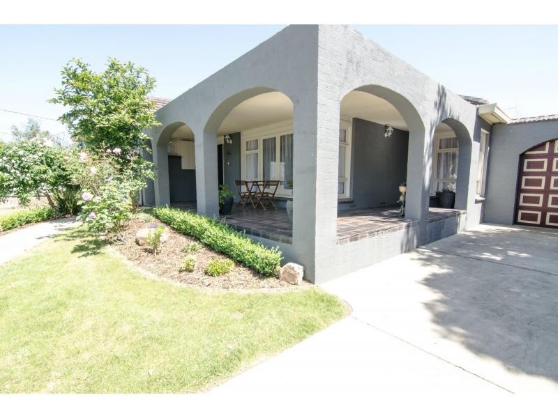 343 Rossiter Road, Koo Wee Rup VIC 3981