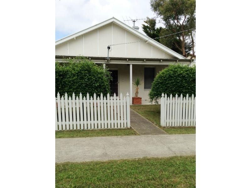 16 Grundy Avenue, Nyora VIC 3987