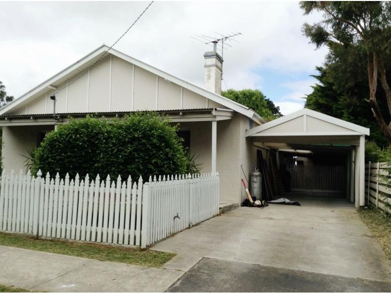 16 Grundy Avenue, Nyora VIC 3987
