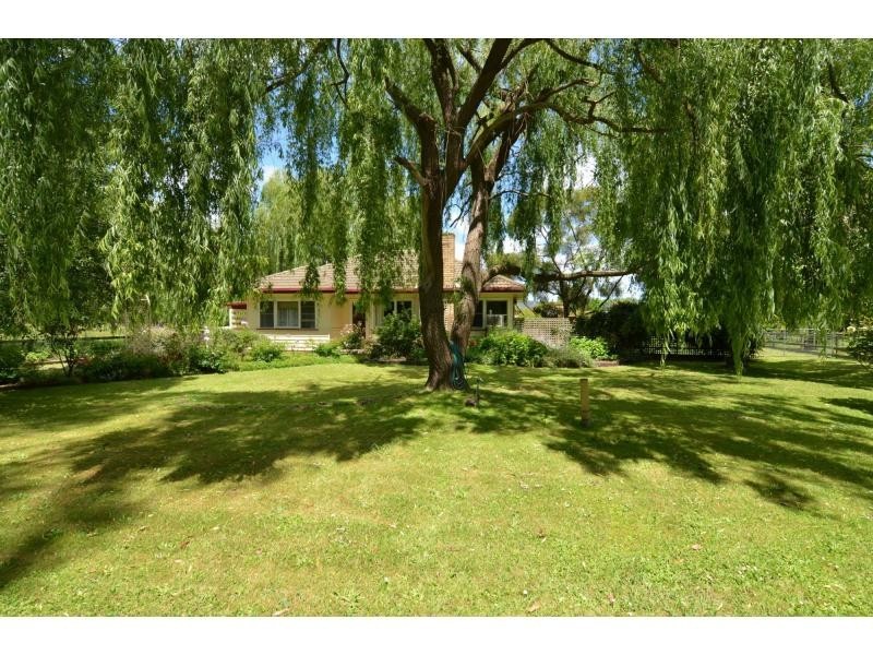 280 Berrys Road, Nyora VIC 3987