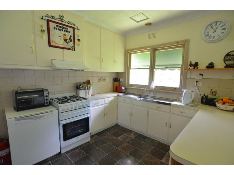 280 Berrys Road, Nyora VIC 3987