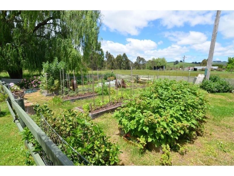 280 Berrys Road, Nyora VIC 3987