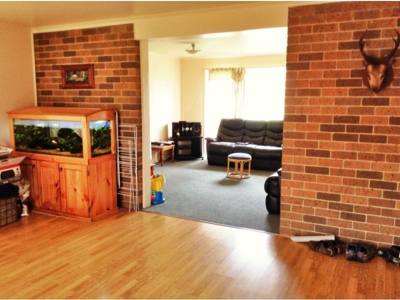 25 Kingston Avenue, Pakenham VIC 3810