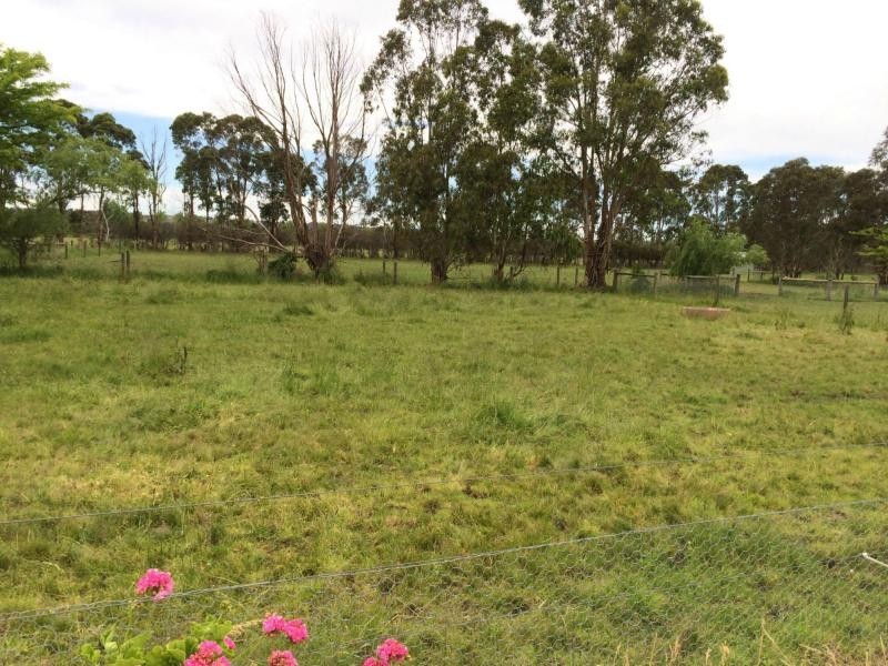 104 Coster Road, Modella VIC 3816