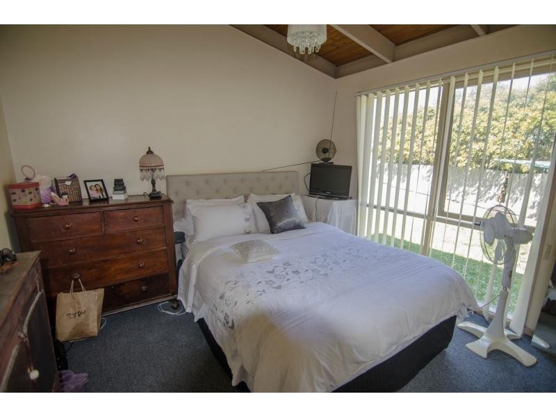 38 James Street, Lang Lang VIC 3984