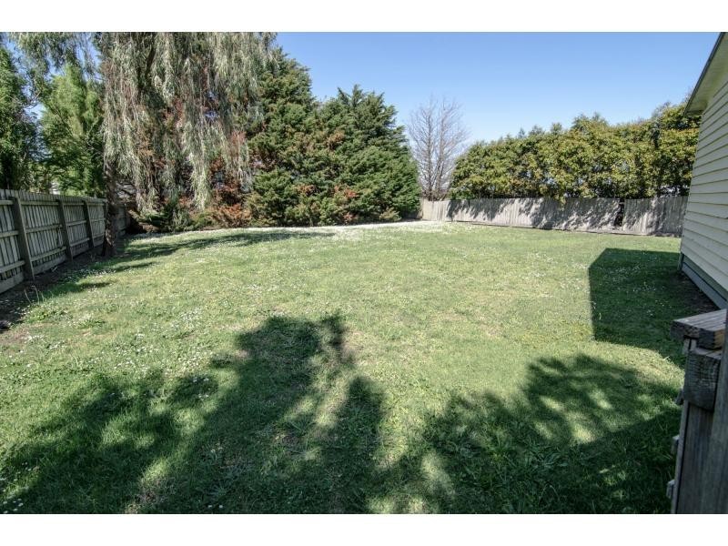 38 James Street, Lang Lang VIC 3984