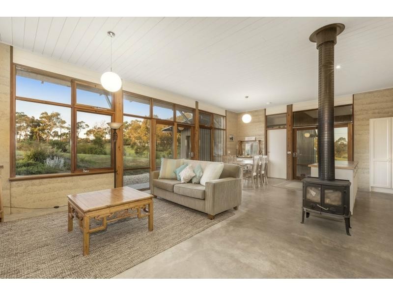 13 Carlisle Close, Nyora VIC 3987