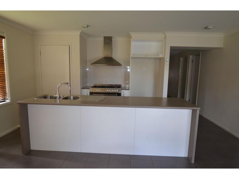 26 Townley Road, Koo Wee Rup VIC 3981