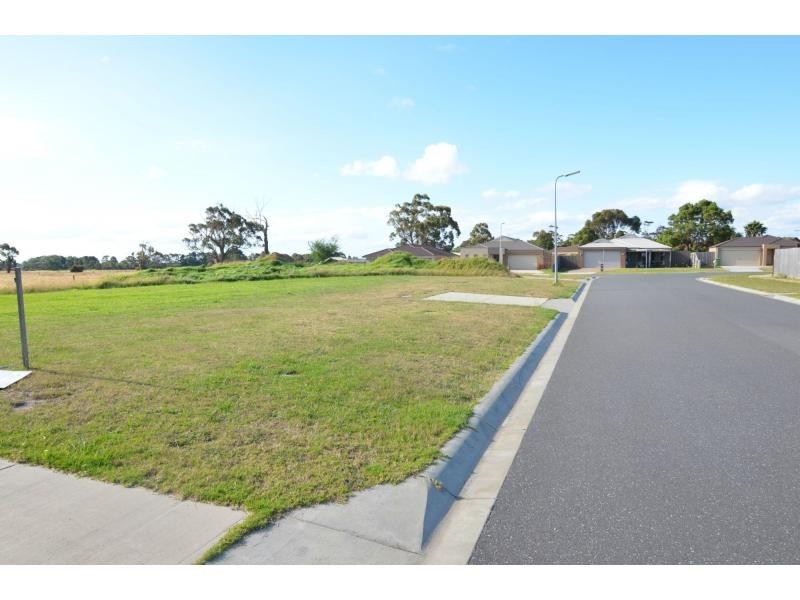 L10 Carrington Way, Lang Lang VIC 3984