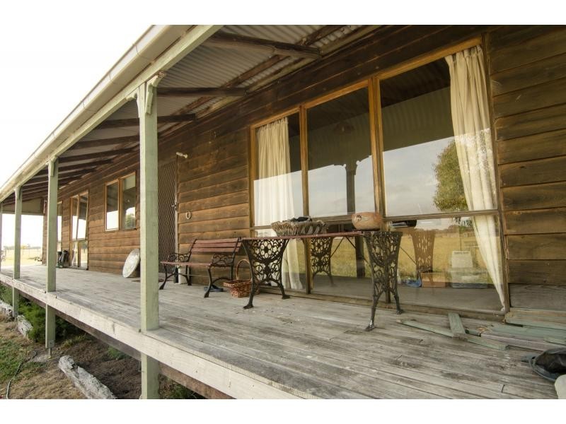 230 KWR Longwarry Road, Koo Wee Rup VIC 3981