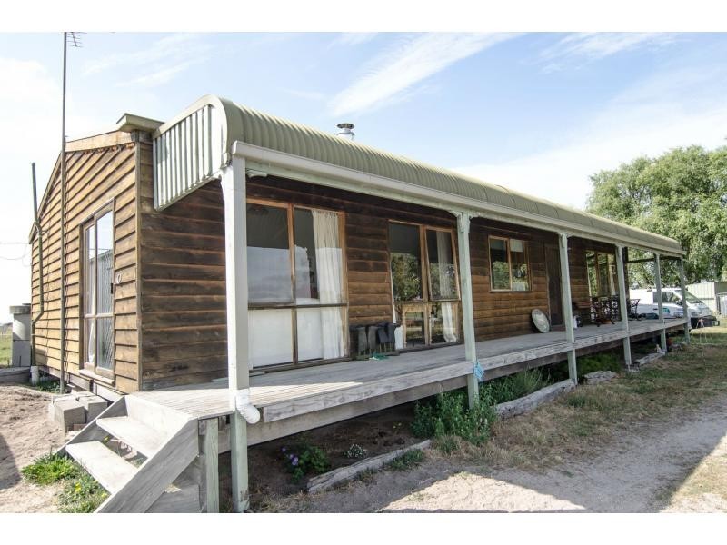 230 KWR Longwarry Road, Koo Wee Rup VIC 3981