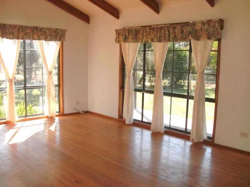 15 Cemetary Road, Corinella VIC 3984