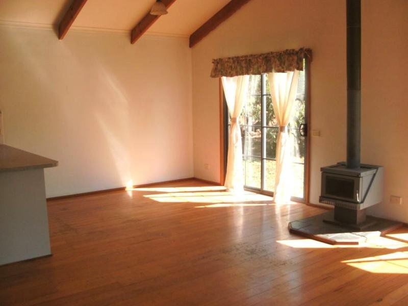 15 Cemetary Road, Corinella VIC 3984