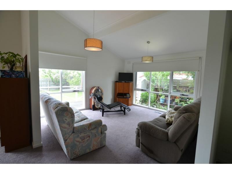 226 Rossiter Road, Koo Wee Rup VIC 3981