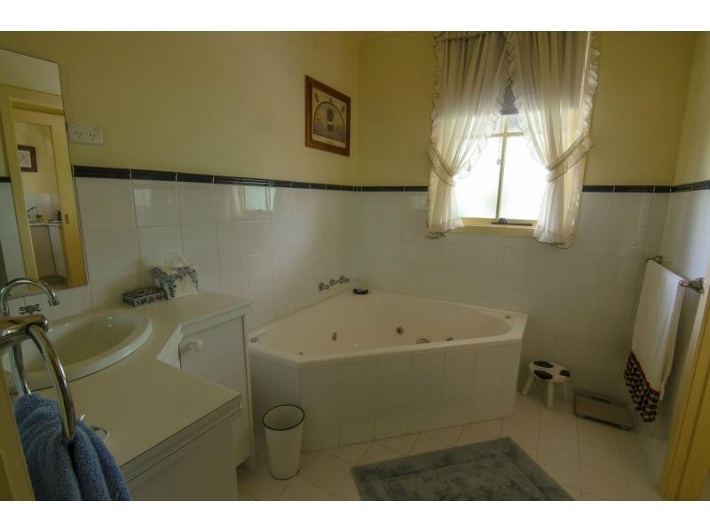 135 Harkers Road, Caldermeade VIC 3984