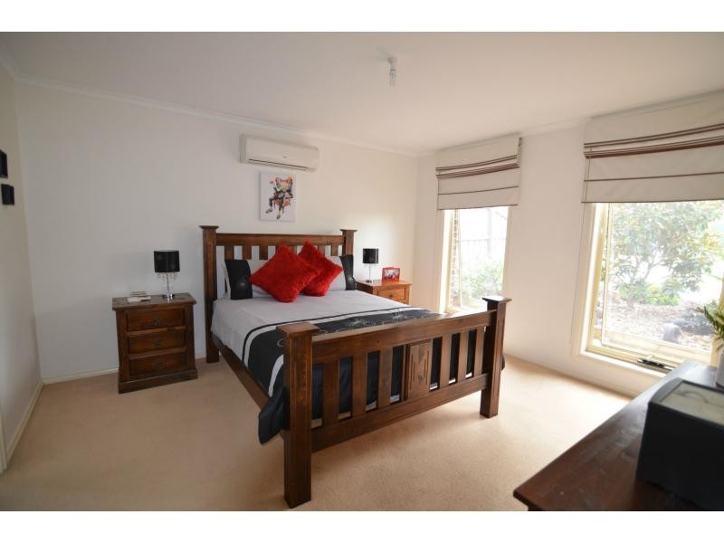 10 Cullen Drive, Lang Lang VIC 3984