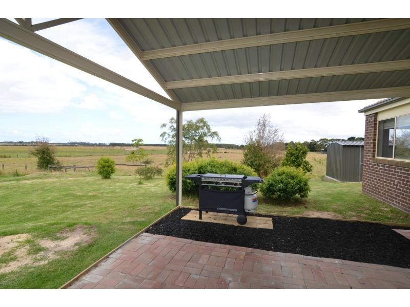 10 Cullen Drive, Lang Lang VIC 3984