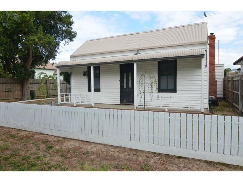20 Carnarvon Street, Lang Lang VIC 3984