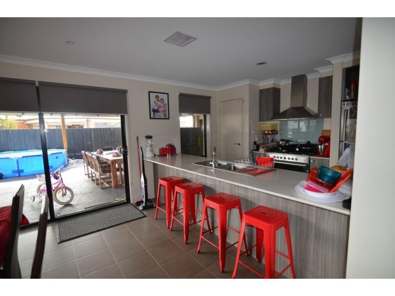 40 Bailey Boulevard, Koo Wee Rup VIC 3981