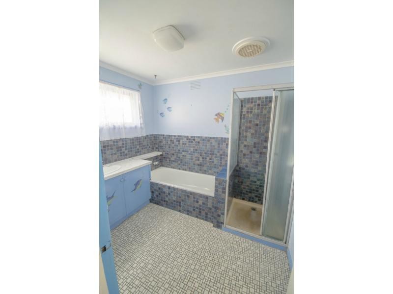 13 Nellie Street, Lang Lang VIC 3984