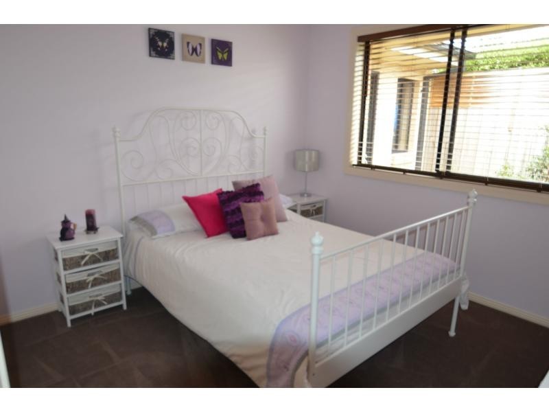 2 Bellairs Place, Koo Wee Rup VIC 3981